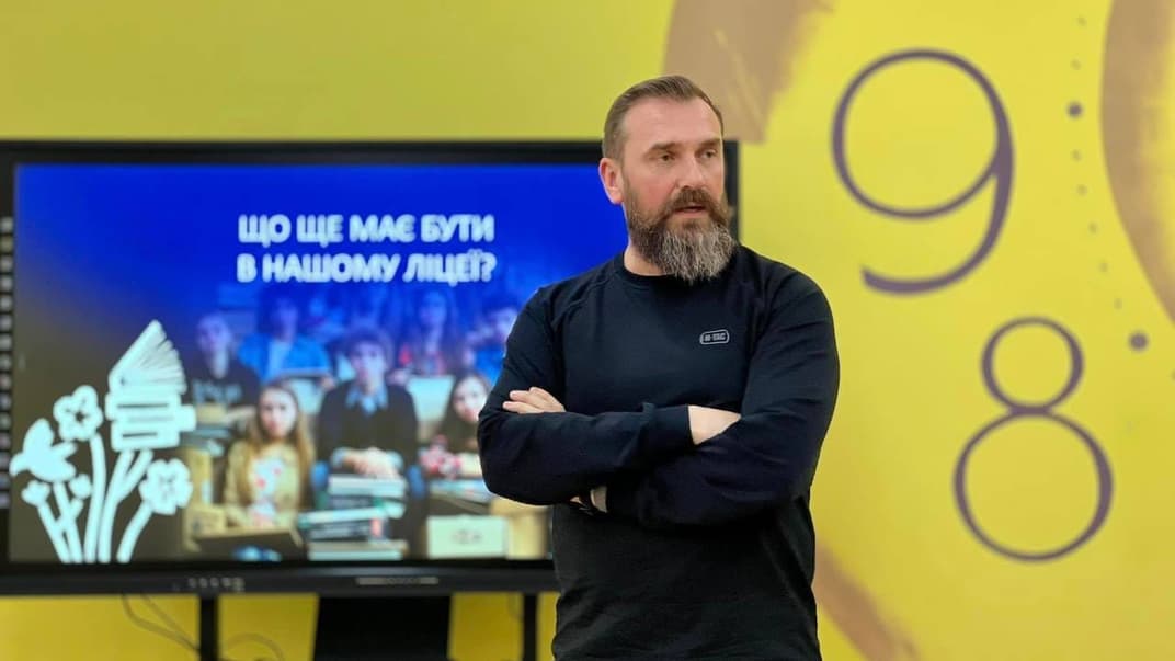 Министр образования и науки Оксен Лисовой