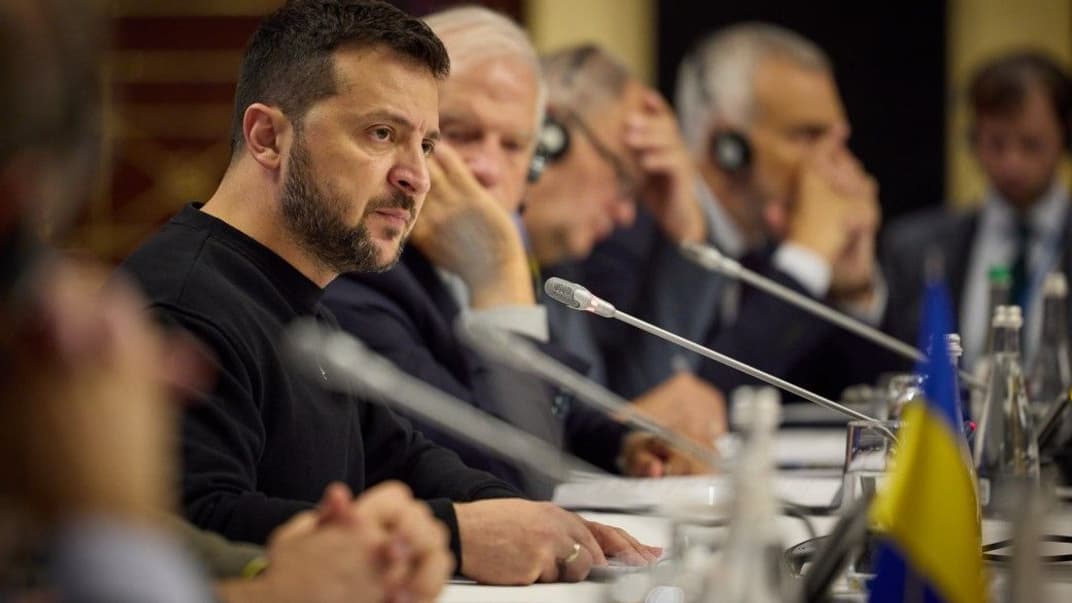 Президент Володимир Зеленський на засіданні міністрів закордонних справ держав ЄС у Києві, 2 жовтня 2023 року