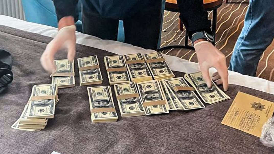 Знайдені гроші під час обшуків
