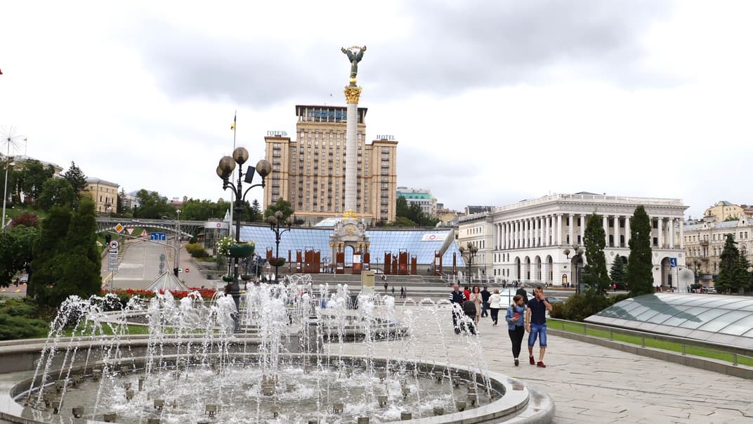 Фонтан на Майдані Незалежності, Київ, 31 травня 2020 року