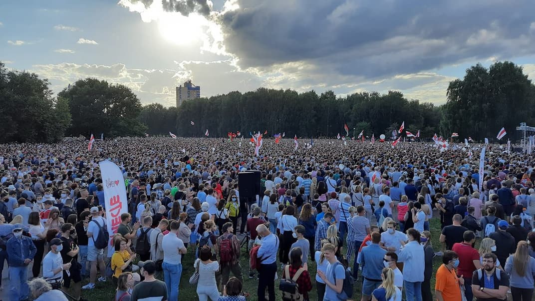 Митинг в поддержку кандидата в президенты Беларуси Светланы Тихановской, Минск, 30 июля 2020 года