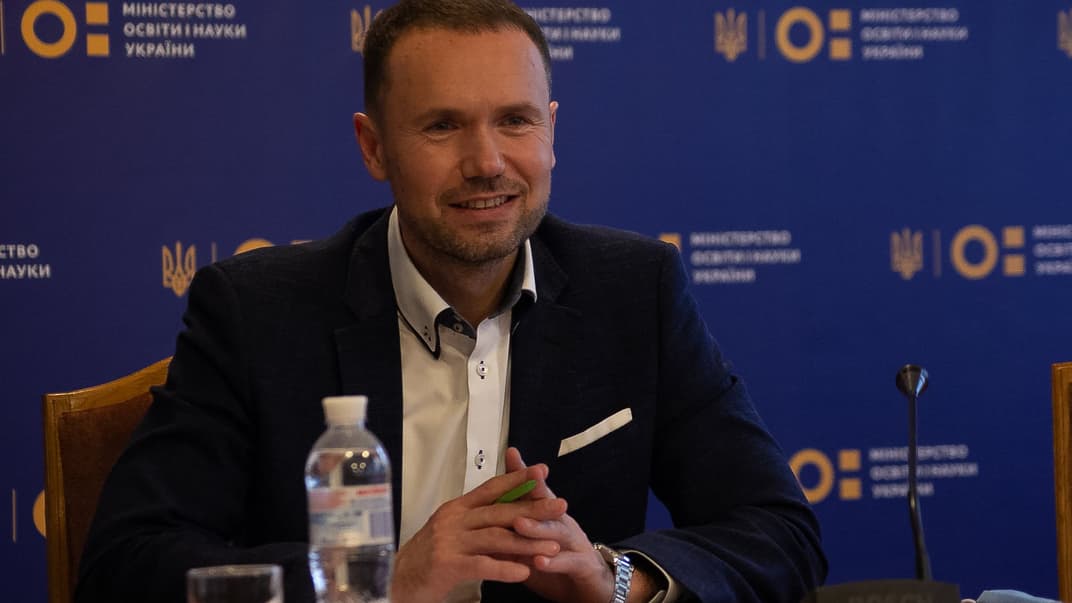 Сергій Шкарлет