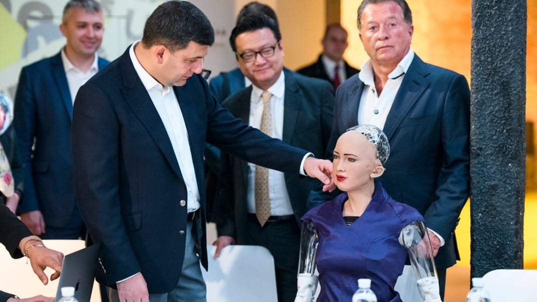 Робот Софія у Києві