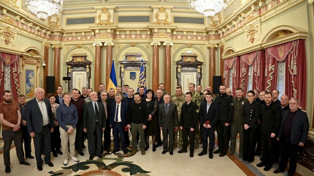 Президент Володимир Зеленський під час зустрічі з представниками оборонно-промислового комплексу, 13 квітня 2023 року