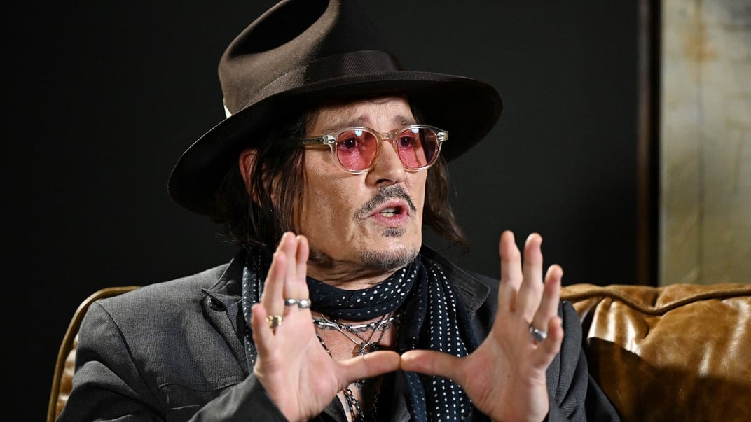 Американський актор Джонні Депп дає інтерв’ю у 27 листопаді 2025 року