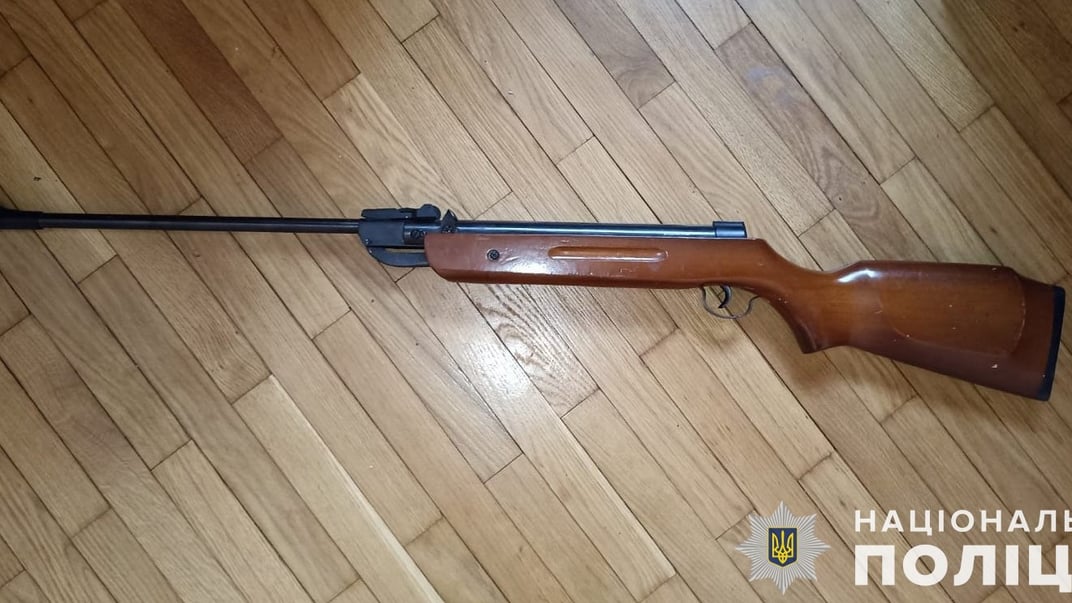 Пневматическая винтовка, которой играли дети во Львовской области Пневматическая винтовка, которой играли дети во Львовской области