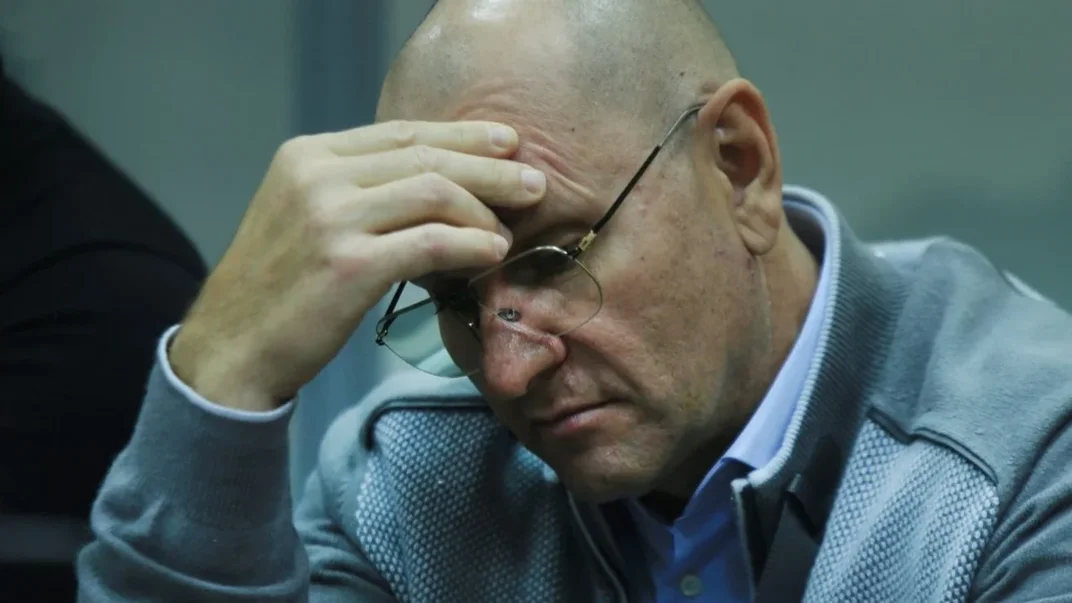 Народний депутат Євгеній Шевченко під час засідання Печерського райсуду Києва з обрання йому запобіжного заходу, 15 листопада 2024 року