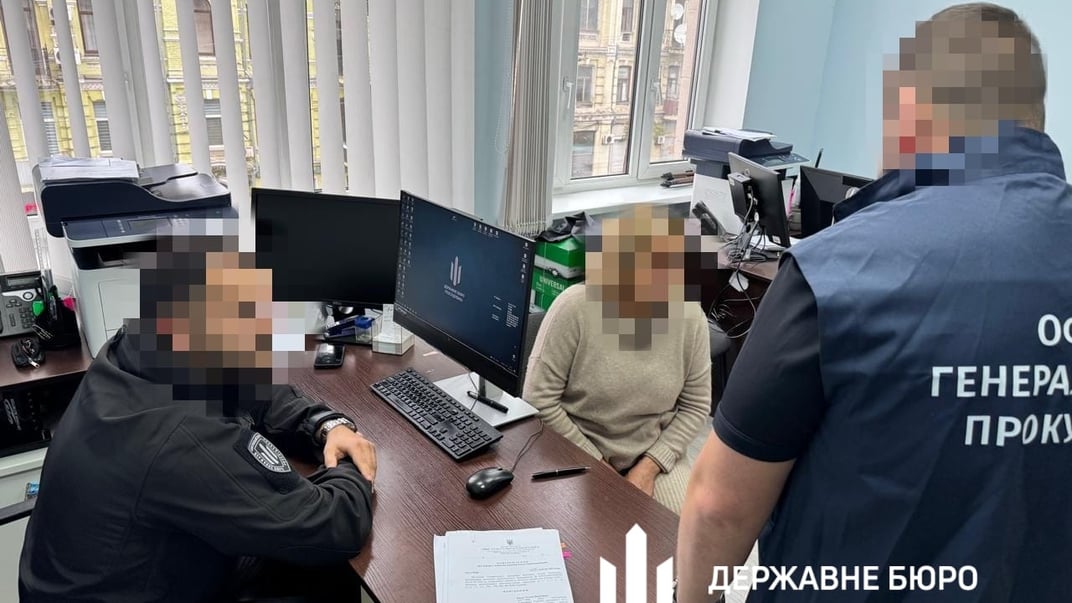 Сообщение о подозрении руководительнице Хмельницкого МСЭК