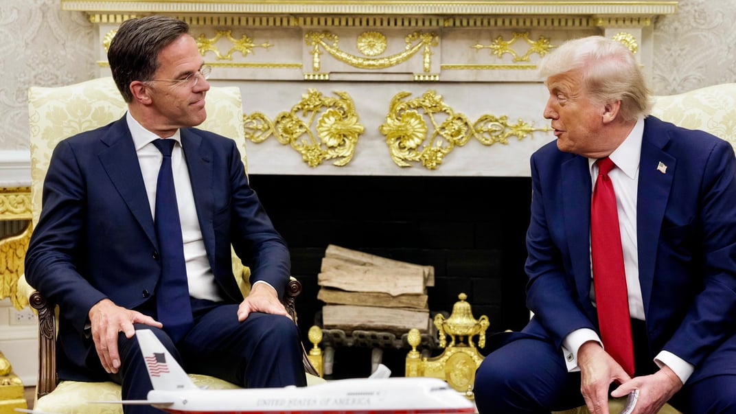 Ілюстративне фото. Генеральний секретар НАТО Марк Рютте під час зустрічі з президентом США Дональдом Трампом