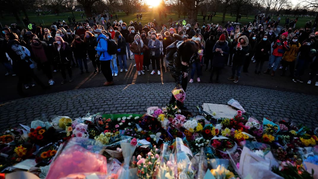 Церемонія вшанування пам'яті Сари Еверард. Лондон, Велика Британія, 13 березня 2021 року