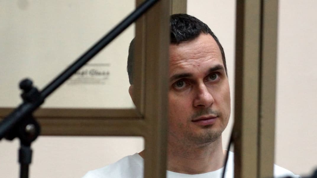 Сенцов потрапив у реанімацію 2 тижні тому, інформації при виписку не було — сестра