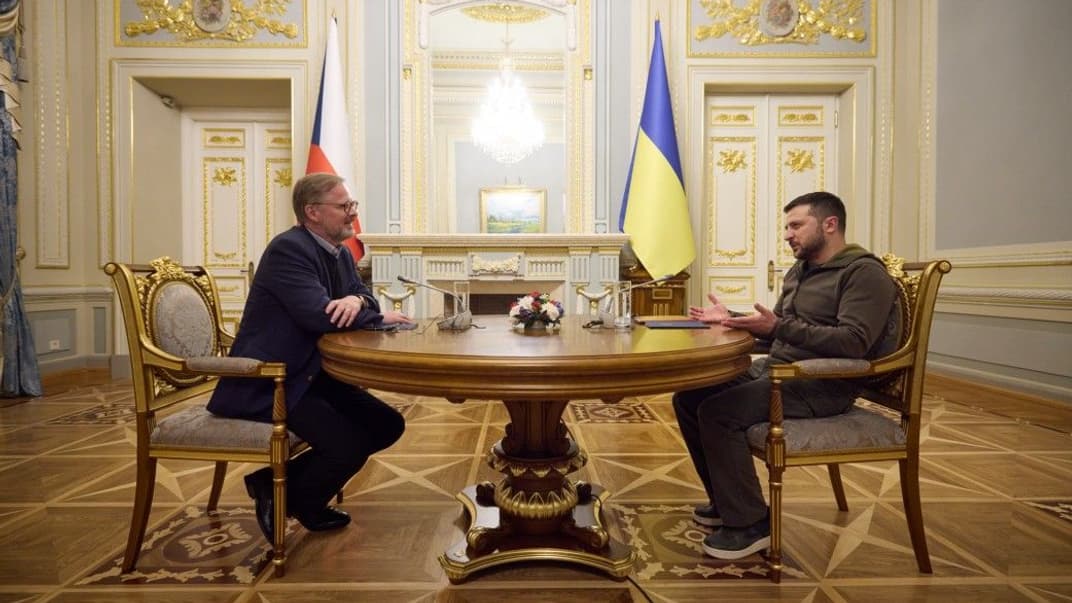 Петр Фиала и Владимир Зеленский в Киеве, 31 октября 2022 года