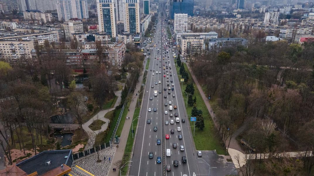 Проспект Перемоги і забудова центральної частини Києва