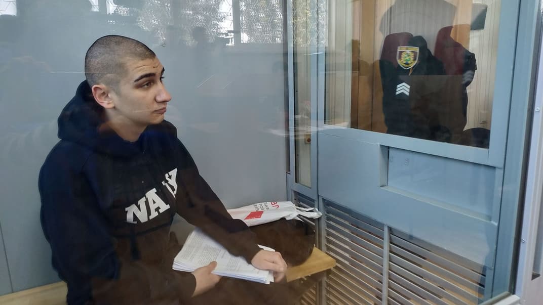 В Харькове полицейского, который устроил стрельбу в метро, взяли под стражу