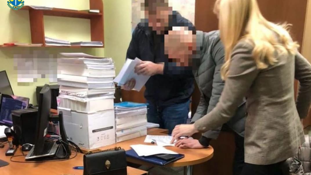 Экс-депутат Днепропетровского облсовета и его брат подозреваются в уклонении от уплаты более 61 млн грн налогов