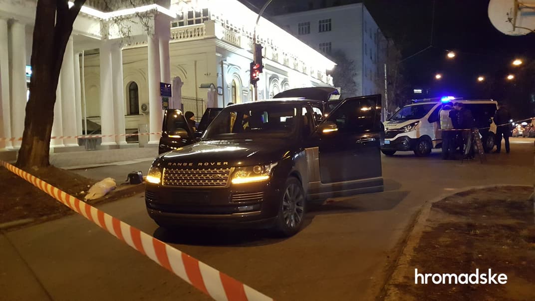Range Rover, который обстреляли в Киеве, 1 декабря 2019 года