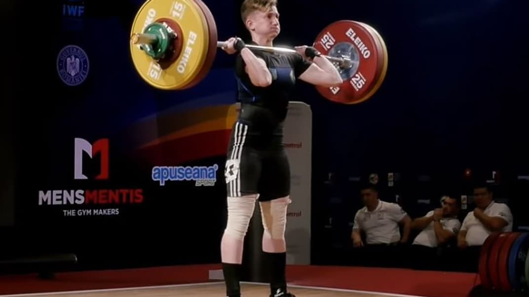 Тяжелоатлетка Камила Конотоп