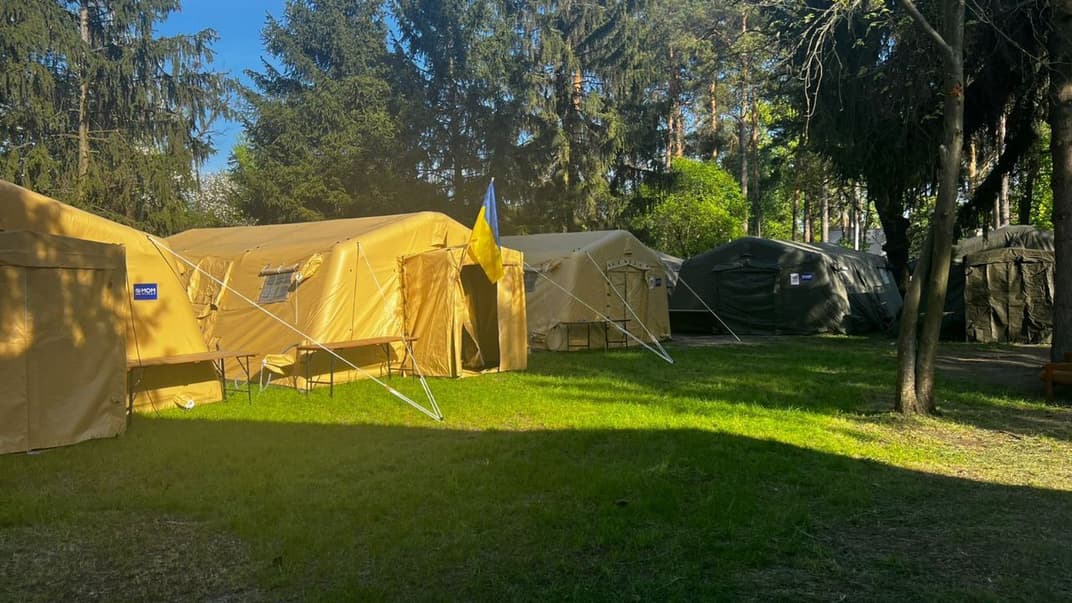 Наметове містечко в Ірпені для тих, хто втратив власне житло