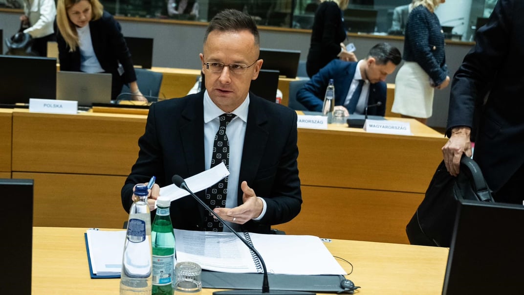 Петро Сіярто Міністр закордонних справ Угорщини Петро Сіярто в Брюсселі