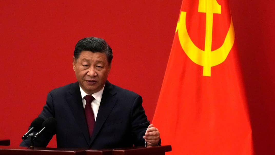 Голова Китаю Сі Цзіньпін виступає на заході з представлення нових членів Постійного комітету Політбюро в Пекіні, 23 жовтня 2022 року