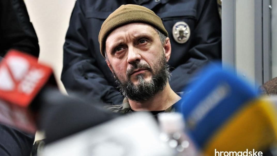 Подозреваемый в организации убийства журналиста Павла Шеремета Андрей Антоненко во время судебного заседания. 5 февраля 2020 года