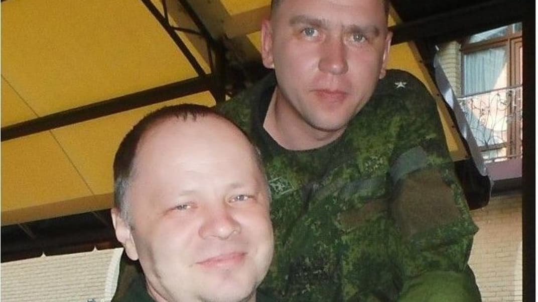 Алексей Кривуля (справа)