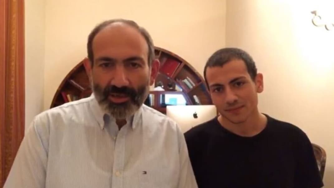 Никол Пашинян и его сын Ашот