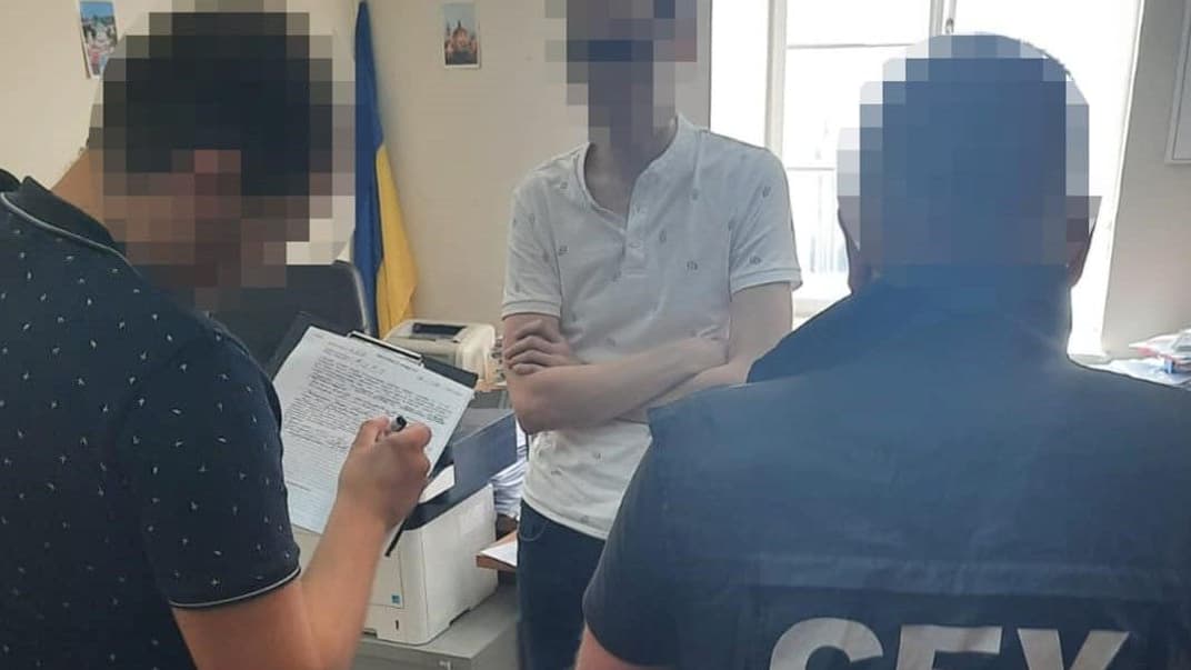 Правоохоронці проводять обшуки в управлінні міськради Львова