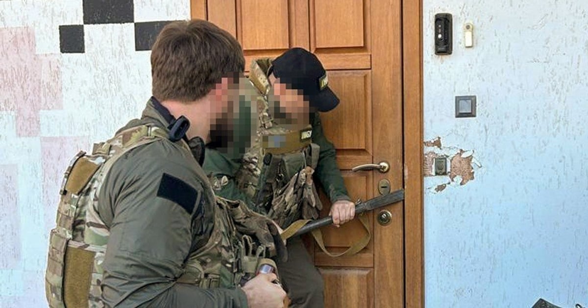 НАБУ і САП викрили схему заволодіння майже 170 млн грн коштів «Енергоатому» на будівництві Ташлицької ГАЕС.

Фігурантів підозрюють у завищенні ціни обладнання під час будівництва ГАЕС. Детально про схему та кого вдалося затримати — у новині