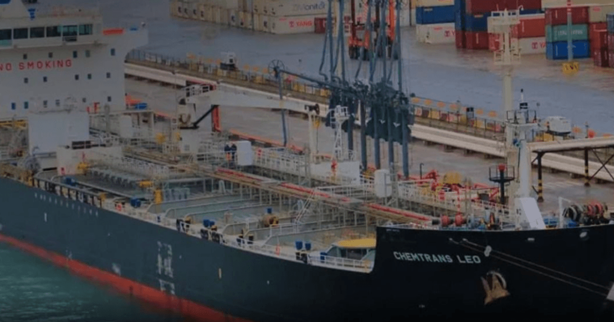 Сили оборони уразили підсанкційний танкер «MARQUISE» — повідомили у Генштабі ЗСУ.

Судно транспортувало російську нафту під прапором Камеруну