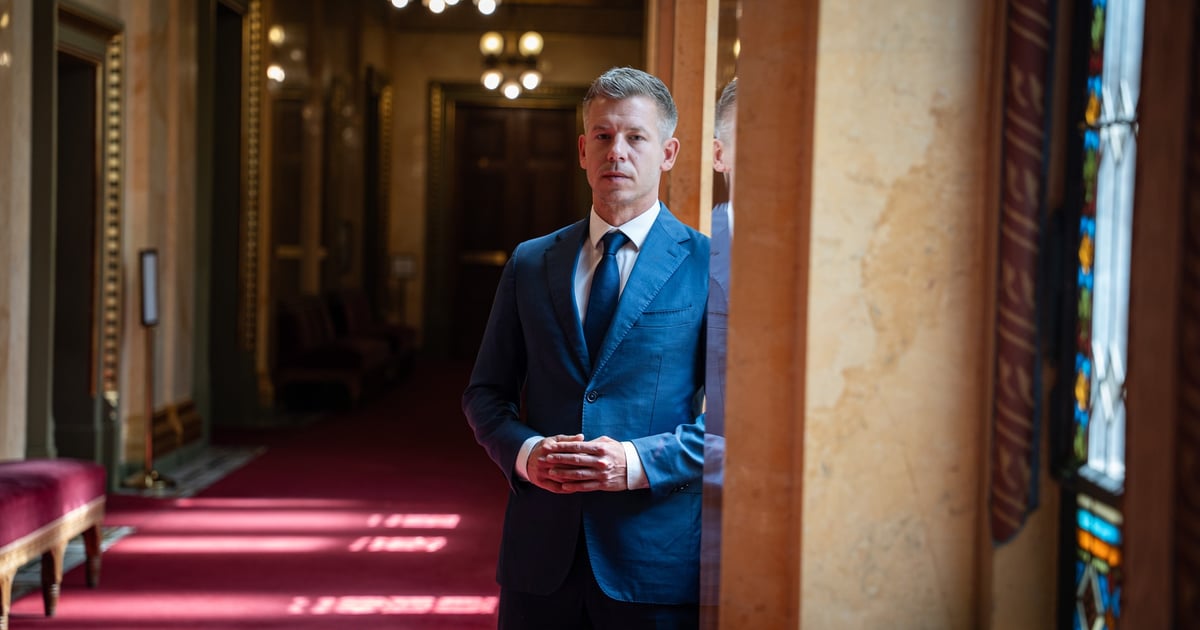 Петер Мадяр прагне, щоб Україна надала угорській меншині більше прав. Лише після цього він схвалить початок переговорів Києва про вступ до ЄС — пише Bloomberg