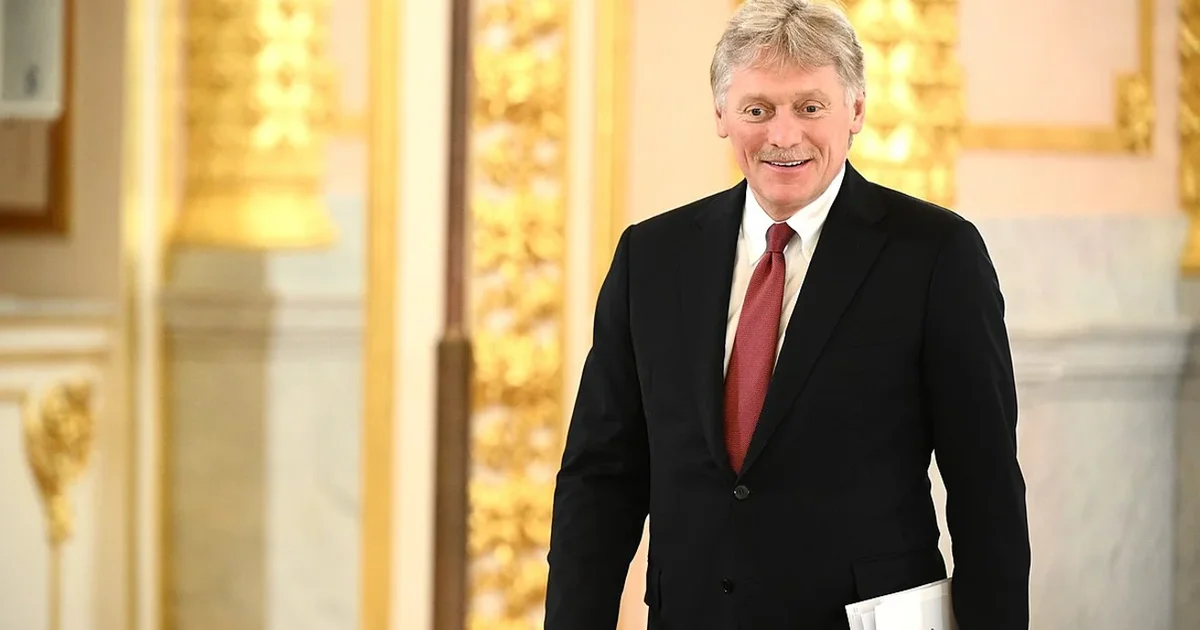 Пєсков заявив, що росія готова до переговорів з Європейським Союзом, проте не буде починати їх першою.

Він наголосив, що не російська сторона була ініціатором «зведення відносин до нуля»