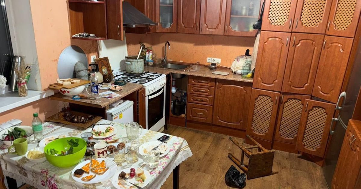 На Київщині п'яний 45-річний чоловік побив свого семирічного сина після сварки з дружиною. Хлопчик зазнав важких травм — його госпіталізували.

Батька хлопчика уже затримали та взяли під варту без права внесення застави