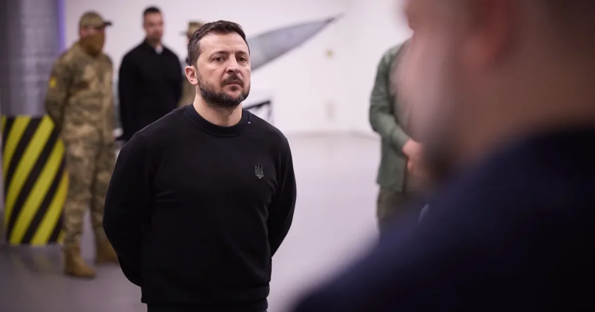 Україна готова до можливого продовження припинення вогню і після Великодня. Про це повідомили російську сторону.

Президент зазначив, що Україна буде дотримуватись режиму тиші та діятиме виключно дзеркально