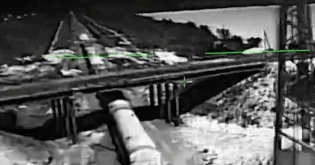 Ukraine Special Operations destroy railway bridge over North Crimean Canal