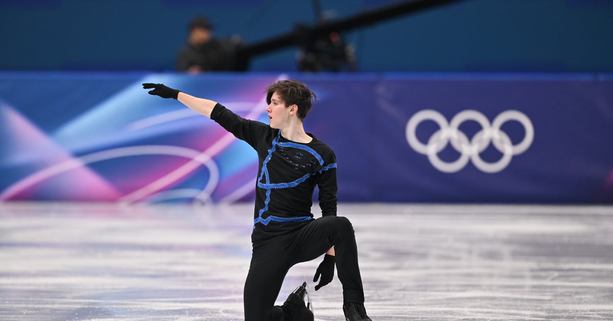 Father at war, family in Kherson, dreams on ice: The journey of figure ...