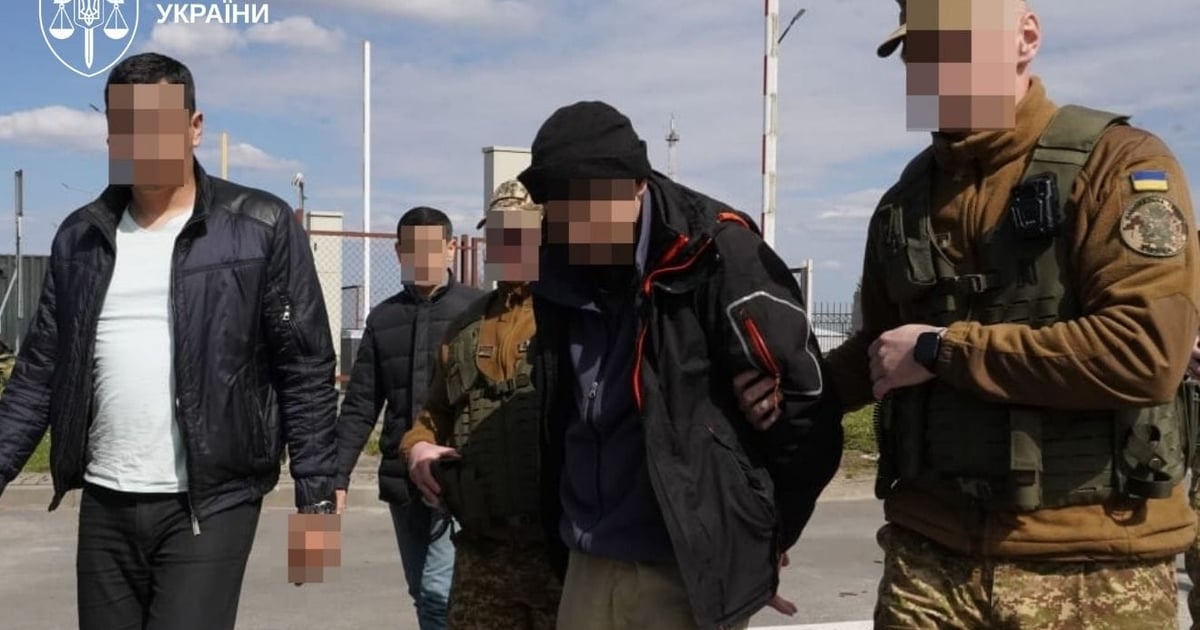 Україна екстрадувала азербайджанця, який воював проти українських військ на боці росії.

Він використовував позивні «Лев» і «Рафік» та безпосередньо брав участь у бойових діях проти українських сил та воював на Донеччині