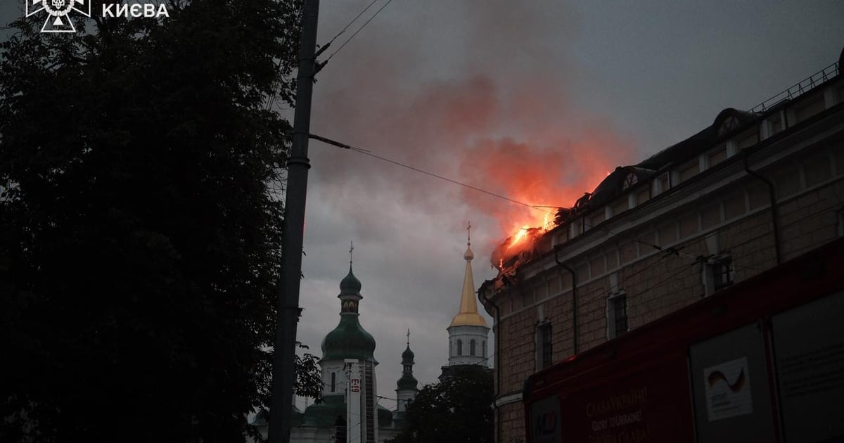 росіяни здійснили масовану атаку на Київ. Пожежі майже в усіх районах