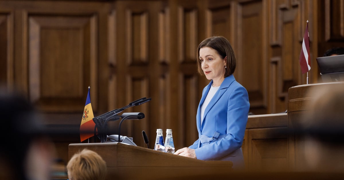 Мирне вирішення конфлікту в Придністровʼї можливе завдяки тому, що Україна утримує російську армію далеко від кордонів Молдови.

Про це заявила президентка Молдови Мая Санду на спільній з Володимиром Зеленським пресконференції в Києві, передає «Укрінформ»