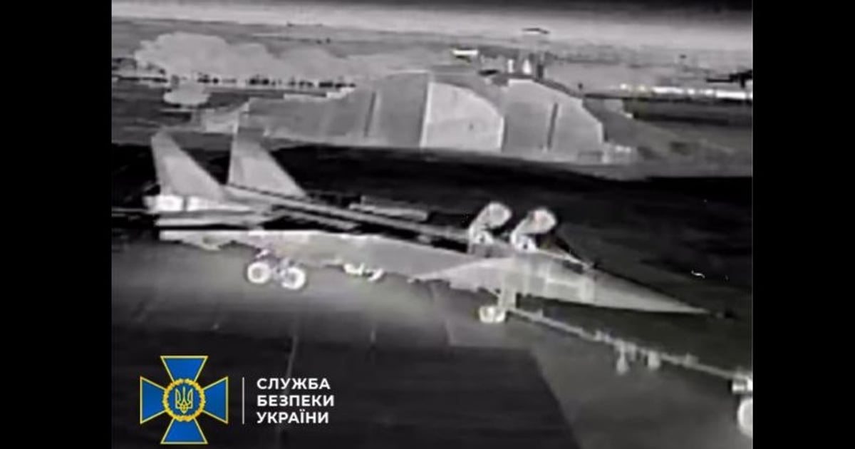 На аеродромі "Бельбек" уразили російську техніку "на сотні мільйонів доларів" - СБУ