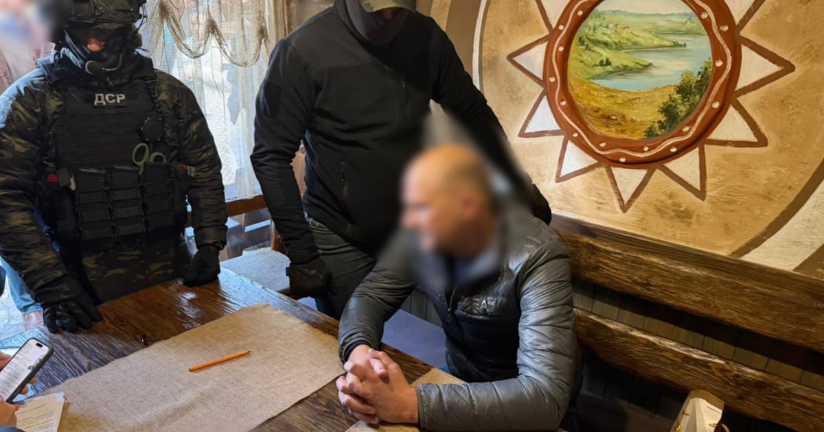 $100 за демонтаж або перенесення колії — посадовця одного з департаментів «Укрзалізниці» затримали на хабарі.

Детальніше про справу — на сайті