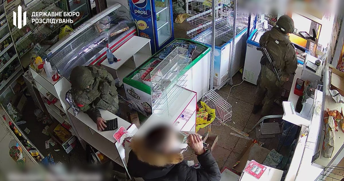 Правоохоронці повідомили про підозру колишньому співробітнику Управління державної охорони. За версією слідства, на початку повномасштабного вторгнення він разом із окупантами обікрав магазин на Чернігівщині