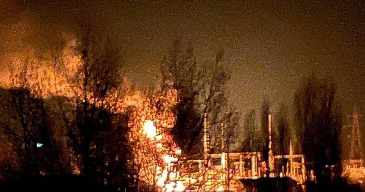 На окупованих територіях України лунали вибухи.

росіяни заявили, що ППО працювала на околицях окупованого Мелітополя. Тим часом окупанти на Запорізькій АЕС оголосили, що станція вкотре залишилася без зовнішнього електропостачання