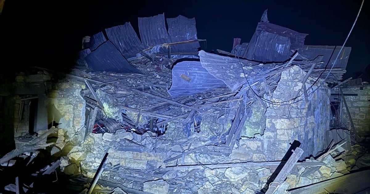 росіяни вдарили по Одесі: постраждали люди, в частині одного з районів зникло світло