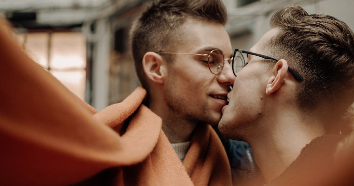 Uyda jinsiy aloqa porno video