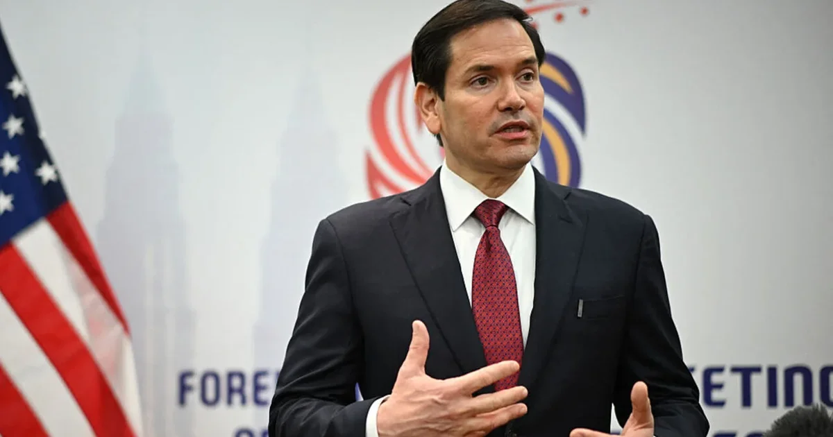 "Не знаю, чому він так каже". Рубіо заперечив слова Зеленського про гарантії безпеки США в обмін на Донбас