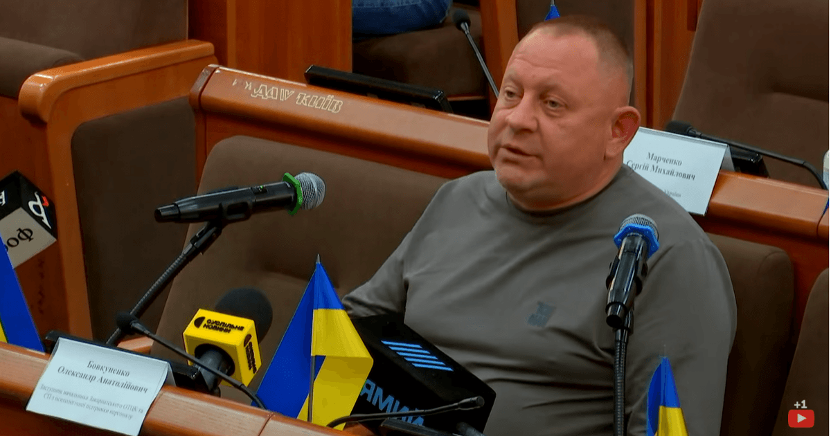 Начальника Ужгородського РТЦК мають перевести до бойової частини після скандалу з умовами утримання мобілізованих.

Про це заступник начальника Закарпатського ОТЦК та СП Олександр Бовкуненко заявив на засіданні Тимчасової слідчої комісії Верховної Ради