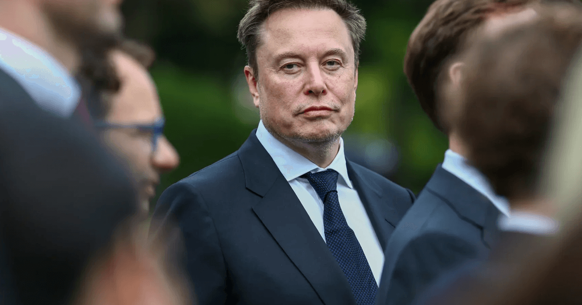 Ілон Маск запропонував Трампу обмежити роботу Starlink в Україні - Telegraph