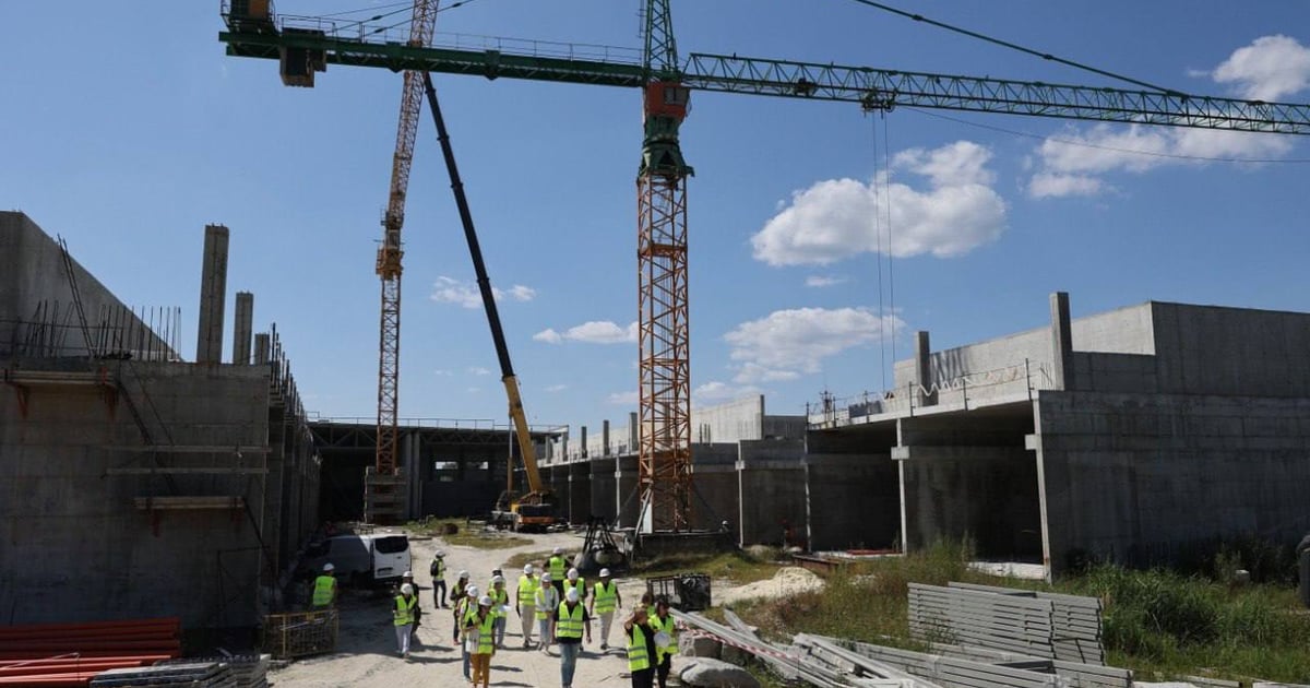 У Польщі розкритикували рішення влади Львова розірвати контракт на будівництво сміттєпереробного заводу у місті, укладеного з польською фірмою Control Process. Садовий каже, що «найближчим часом» оголосить новий тендер і добудує завод із новим підрядником