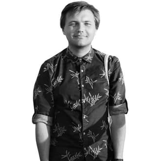 Максим Дворовий